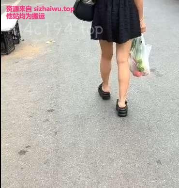 图片[1]-近水楼台先艹妈 合集下载-[12V-1.70GB]-死宅屋